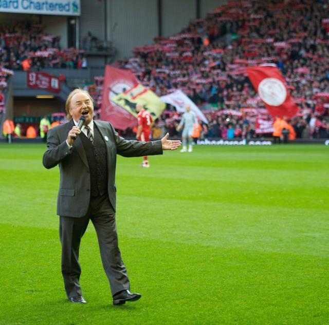 开云-你永远不会独行 利物浦队歌最著名演唱者去世